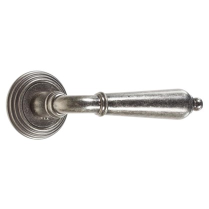 Ручки дверные на розетке EDS-V203 AGED цвет серебро