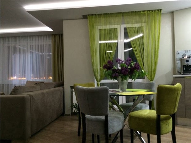 Полное руководство по нитяным шторам: выбор и использование в 2025 году