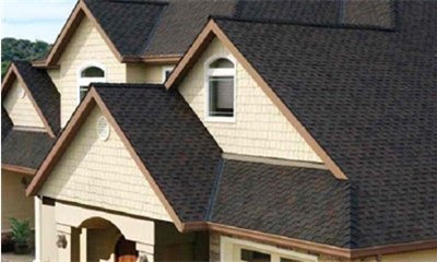 Все о монтаже многоскатных крыш: от расчетов до гарантии подрядчиков [2025]