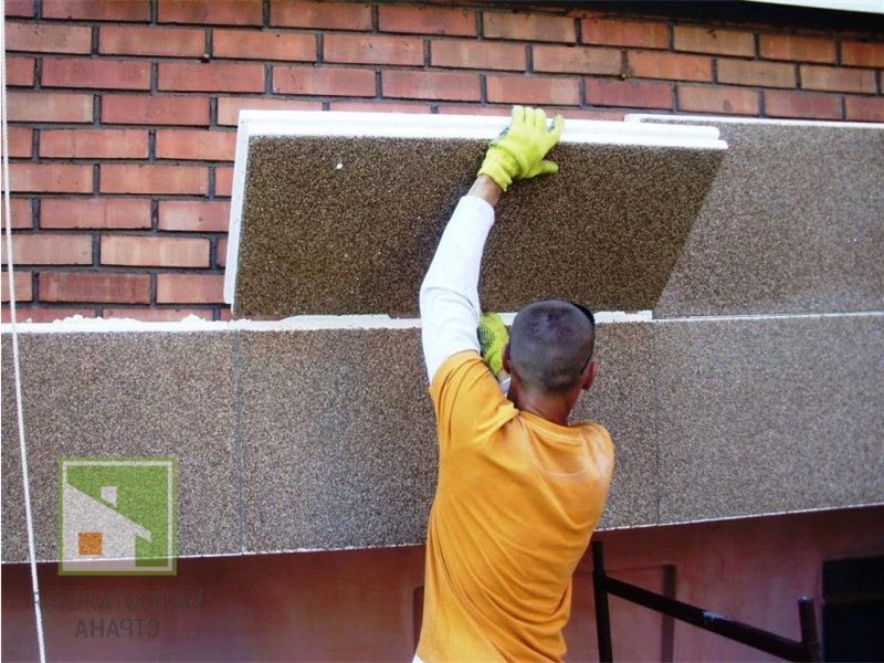 Утепление фасада дома: как подобрать материал и не переплатить — гид 2025